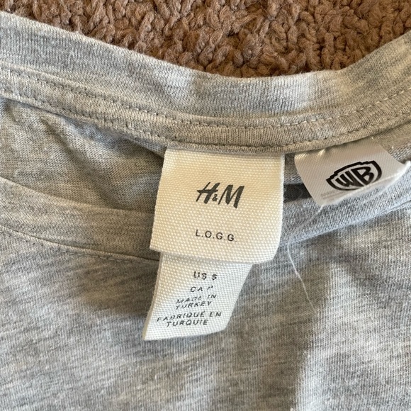 FRIENDS shirt - Picture 3 of 3